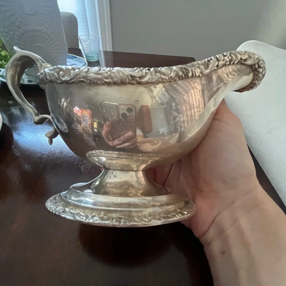 Elegant E.P. Sheffield Reproduction Silverplated over Copper Gravy/ Sauce Boat